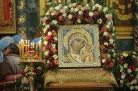 4 ноября в день празднования Казанской иконы Пресвятой Богородицы после праздничной Литургии был совершен крестный ход по селу Сарсы