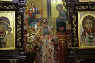 Митрополит Кирилл совершил Божественную литургию в храме Александра Невского города Красноуфимска